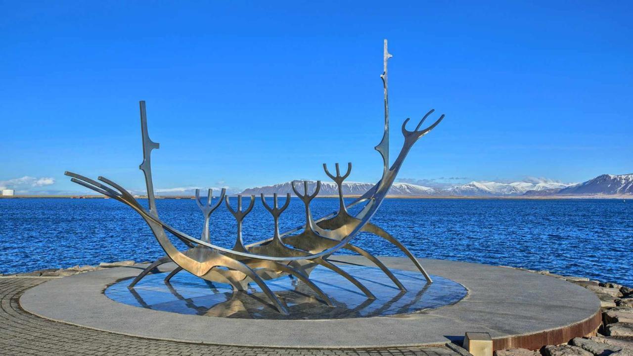 Lara Studio In Laugardalur Valley, Reykjavik Central Park And Botanical Garden, Private Entrance, Free Private Parking On Side エクステリア 写真